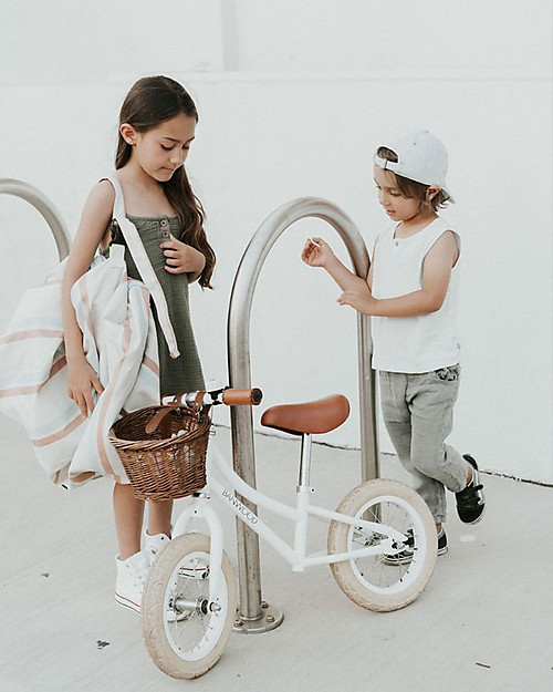 Play&Go Portable 2 in 1 Storage Bag & Outdoor Playmat - Stripes Storage Bag and Playmat